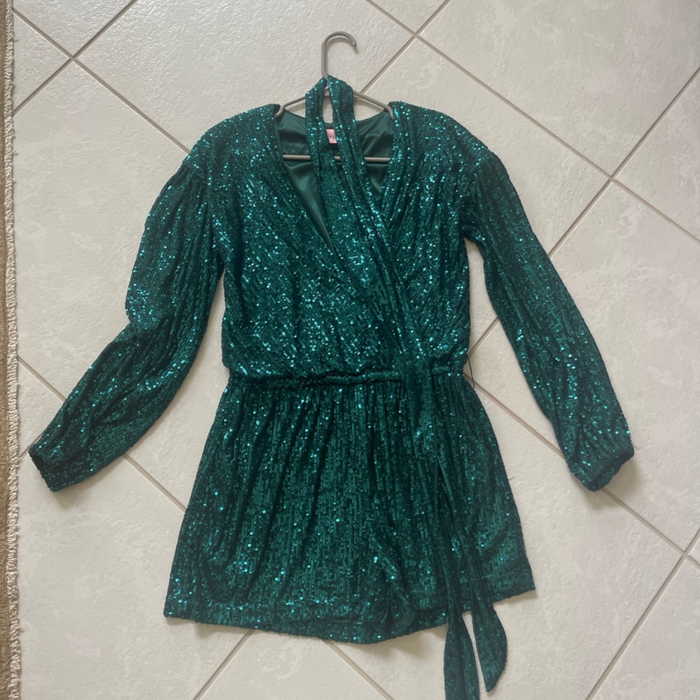 On twelfth dark green sequins romper MEDIUM